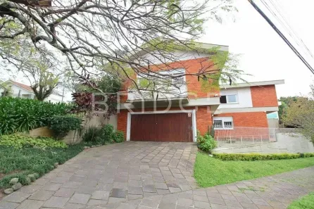 Imóvel Comercial para alugar, 387m² no Três Figueiras, Porto Alegre
