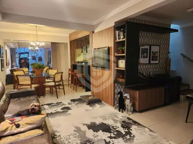 Casa com 3 Quartos à venda, 216m² no Vila Santa Izabel, Bauru
