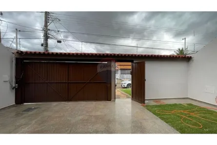 Casa com 3 Quartos para alugar, 342m² no Taguatinga Norte, Brasília