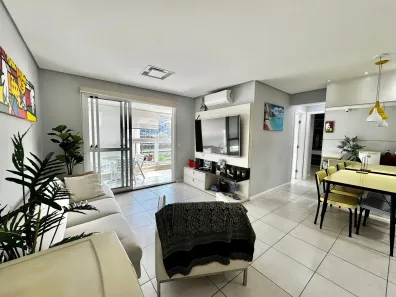 Apartamento com 2 Quartos para alugar, 70m² no Pitangueiras, Guarujá