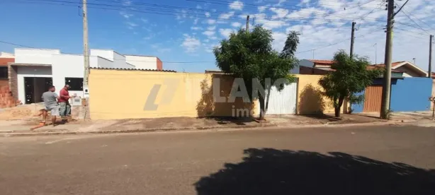 Lote/Terreno à venda, 160m² no Jardim Victório Antônio de Santi II, Araraquara