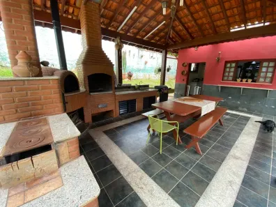 Fazenda/Sítio com 4 Quartos à venda, 312m² no Ville Saint James I, Campo Limpo Paulista