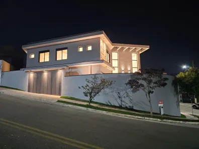 Casa de Condomínio com 4 Quartos à venda, 207m² no Chácara Jaguari (Fazendinha), Santana de Parnaíba