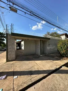 Casa com 3 Quartos para alugar, 300m² no Vermelha, Teresina