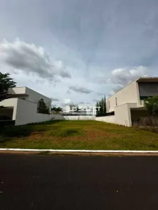 Lote/Terreno à venda, 481m² no Nova Uberlândia, Uberlândia