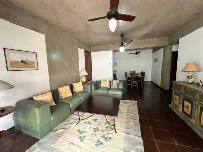 Apartamento com 4 Quartos à venda, 147m² no Jardim Las Palmas, Guarujá