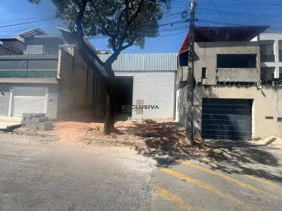 Galpão/Depósito/Armazém para alugar, 213m² no Sapucaias III, Contagem