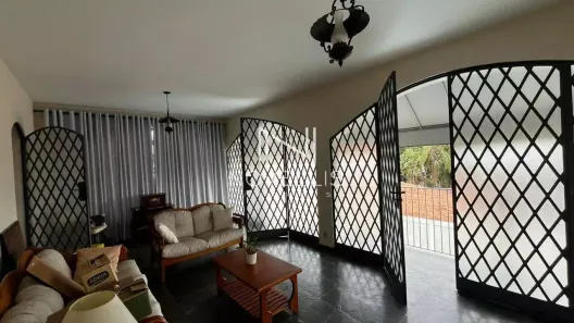 Sobrado com 4 Quartos para alugar, 293m² no Jardim Esplanada, São José dos Campos