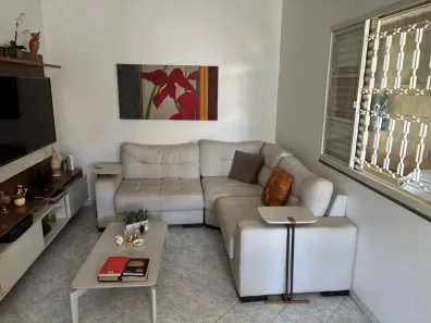 Casa com 4 Quartos à venda, 60m² no Cidade Nova, Itaperuna