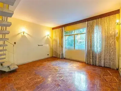 Sobrado com 3 Quartos à venda, 180m² no Sumaré, São Paulo
