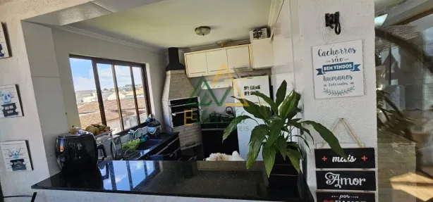 Sobrado com 3 Quartos à venda, 138m² no Bairro Alto, Curitiba