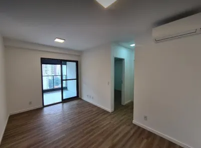 Apartamento com 2 Quartos para alugar, 62m² no Jardim das Acácias, São Paulo