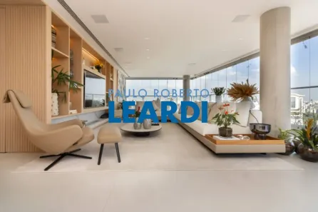 Apartamento com 4 Quartos à venda, 268m² no Cerqueira César, São Paulo