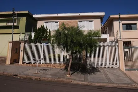 Sobrado com 4 Quartos à venda, 292m² no Vila Machadinho, Presidente Prudente