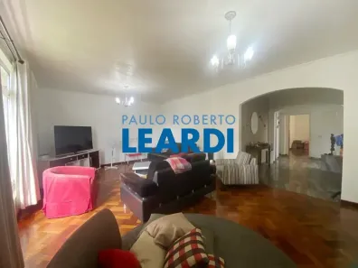 Casa com 4 Quartos para alugar, 316m² no Sumarezinho, São Paulo