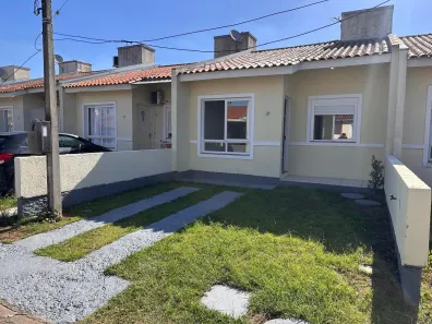 Casa com 2 Quartos à venda, 70m² no Olaria, Canoas
