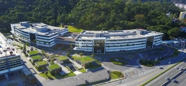 Sala Comercial para alugar, 158m² no Saco Grande, Florianópolis