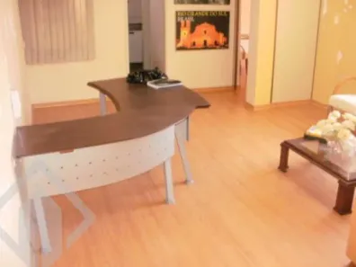 Sala Comercial à venda, 90m² no Centro Histórico, Porto Alegre