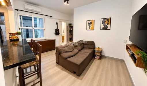 Apartamento com 2 Quartos à venda, 49m² no Cidade Baixa, Porto Alegre