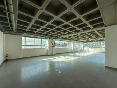 Sala Comercial para venda ou aluguel, 130m² no Estoril, Belo Horizonte