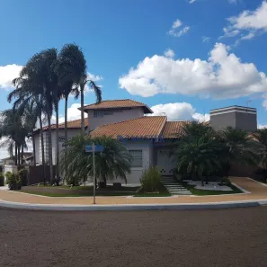Sobrado com 3 Quartos à venda, 300m² no Jardim Tropical, Marília