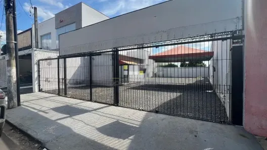 para venda ou aluguel, 250m² no Parque Franceschini, Sumaré