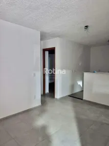 Apartamento com 2 Quartos à venda, 47m² no Chácaras Tubalina e Quartel, Uberlândia