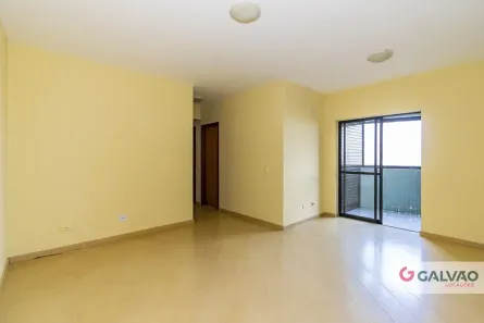 Apartamento com 3 Quartos para alugar, 87m² no Cristo Rei, Curitiba