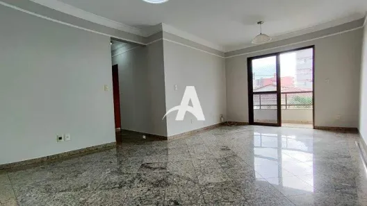 Apartamento com 3 Quartos para alugar, 122m² no Santa Mônica, Uberlândia