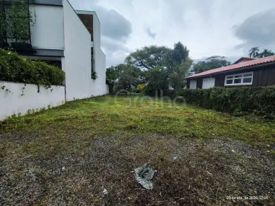 Lote/Terreno à venda, 745m² no Lagoa da Conceição, Florianópolis
