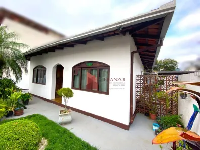 Casa com 3 Quartos à venda, 100m² no Dom Bosco, Itajaí