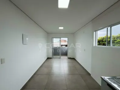 Apartamento com 2 Quartos para alugar, 64m² no Aventureiro, Joinville