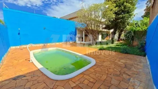 Casa com 3 Quartos à venda, 380m² no Jardim Paulistano, São Carlos