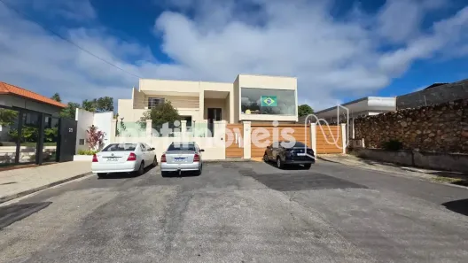 Casa com 4 Quartos à venda, 557m² no Setor de Habitações Individuais Norte, Brasília