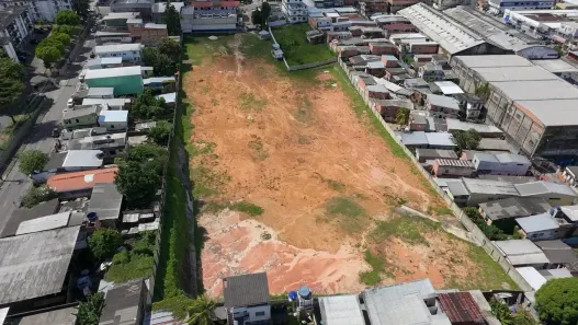 Lote/Terreno à venda, 13000m² no Cachoeirinha, Manaus