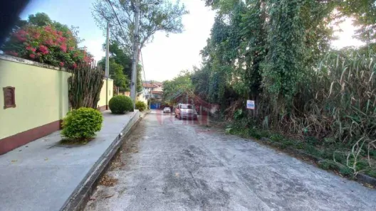 Lote/Terreno à venda, 525m² no Maria Paula, Niterói