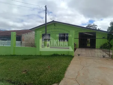 Casa com 3 Quartos à venda, 160m² no Uvaranas, Ponta Grossa
