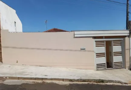 Casa com 3 Quartos à venda, 104m² no Lorenzetti, Marília