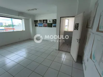 Sala Comercial para alugar, 36m² no Centro, Uberlândia