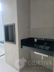 Casa com 3 Quartos à venda, 86m² no Novo Mundo, Uberlândia