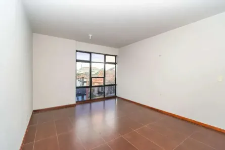 Prédio Comercial para alugar, 530m² no Navegantes, Porto Alegre