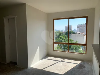 Cobertura com 2 Quartos à venda, 111m² no Passo da Areia, Porto Alegre
