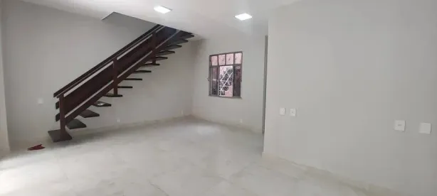 Sobrado com 4 Quartos à venda, 239m² no Taquara, Rio de Janeiro