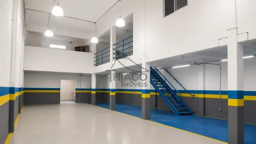 Galpão/Depósito/Armazém para alugar, 280m² no Vila Carrão, São Paulo