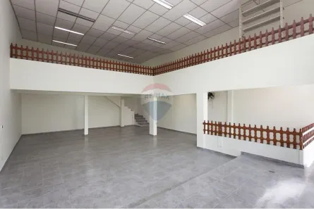 Prédio Comercial à venda, 232m² no Vila Pereira Cerca, São Paulo