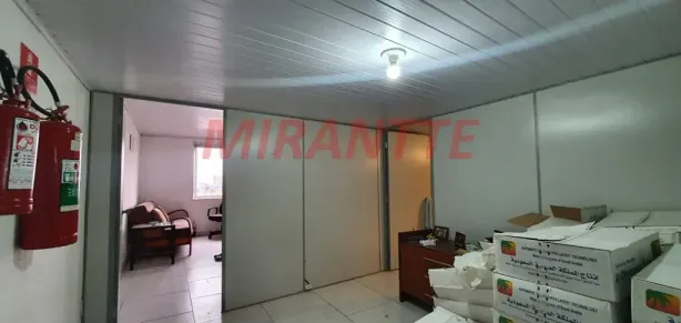 Galpão/Depósito/Armazém para venda ou aluguel, 574m² no Parque Peruche, São Paulo