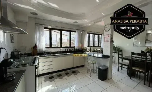 Sobrado com 3 Quartos à venda, 212m² no Vila Humaitá, Santo André