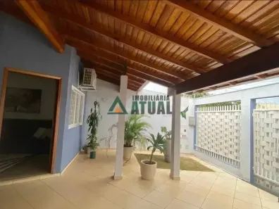 Casa com 4 Quartos à venda, 155m² no Novo Aeroporto, Londrina