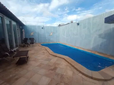 Casa com 3 Quartos à venda, 202m² no Bom Jesus, Uberlândia