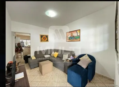 Casa com 4 Quartos à venda, 162m² no Pampulha, Uberlândia
